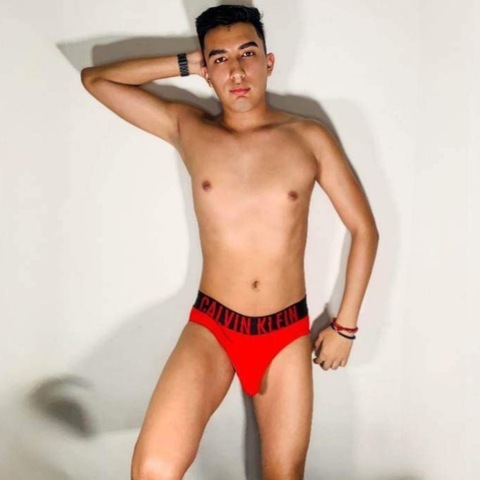 Aaron 23cm 🍆 onlyfans account