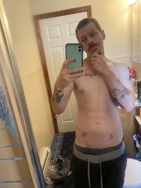 Aaron2118 onlyfans