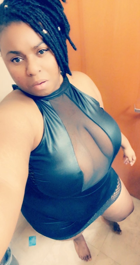 Thickhoney22 onlyfans