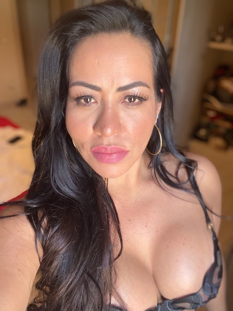 Sabrina B onlyfans account