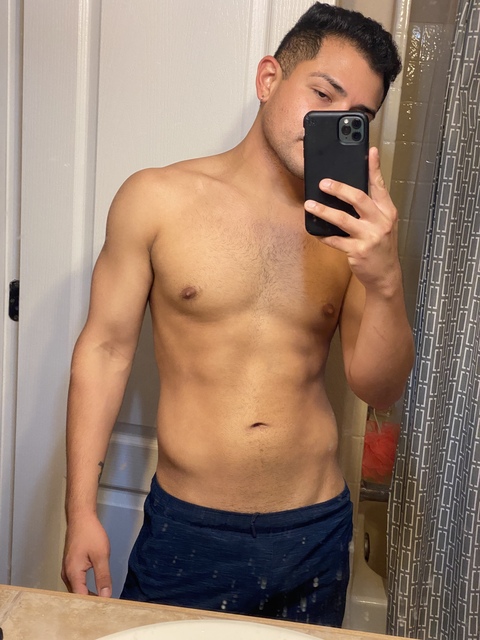 Theobedient-Boy onlyfans