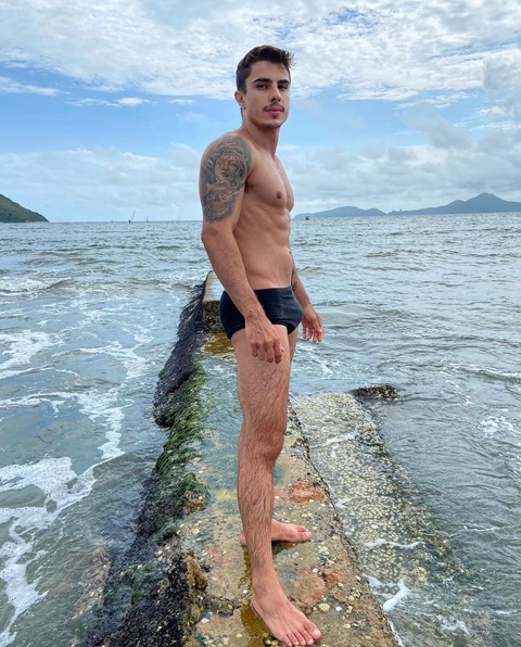 Renan Franco 🏳️‍🌈⃤ onlyfans account