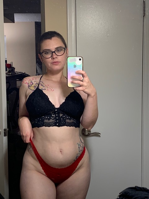 Kayy_Babyy102 onlyfans account