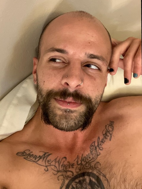 Oli Nox onlyfans account