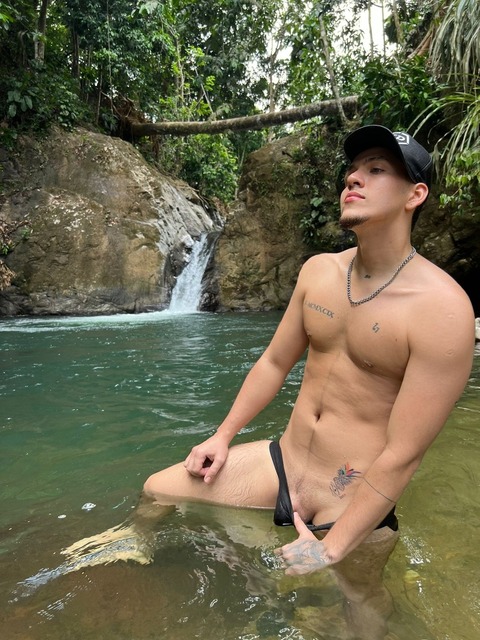 Andres Garzon onlyfans account